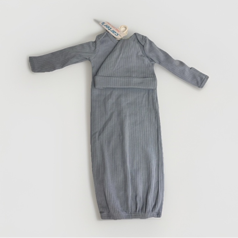 Carter's Blue Long Sleeve Gown with cap Preemie. NEW WITH TAGS​